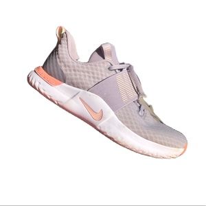 Women’s Nikes Renew Running Shoes